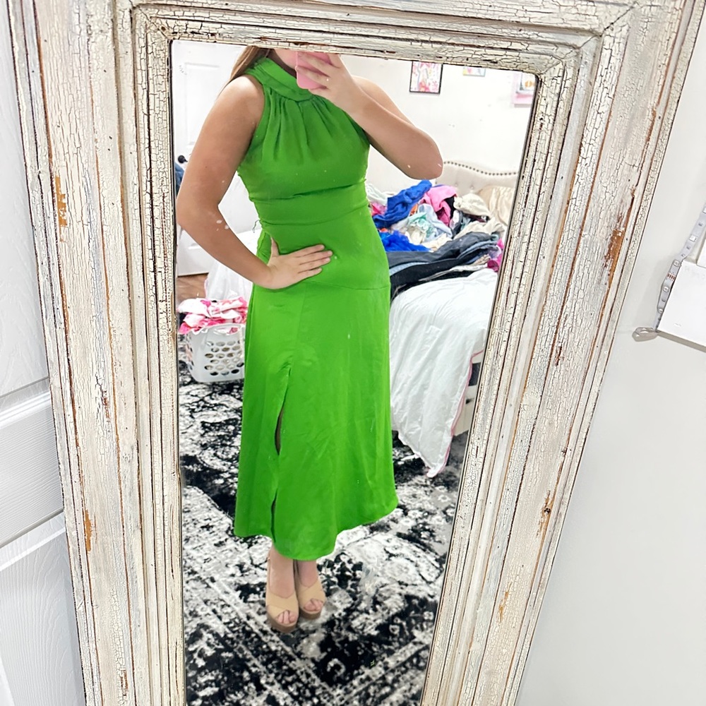 👒green maxi dress!